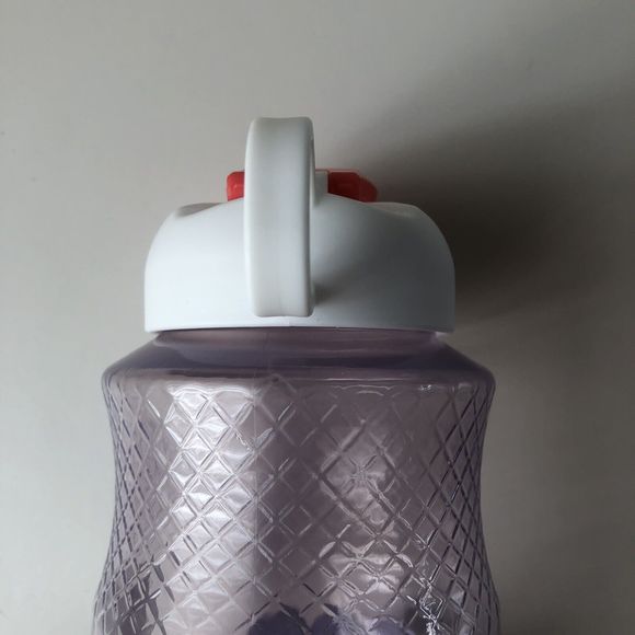 Zak! Sanrio Kuromi on a Lemon 30 Ounce Clear Water Bottle - Picture 11 of 12